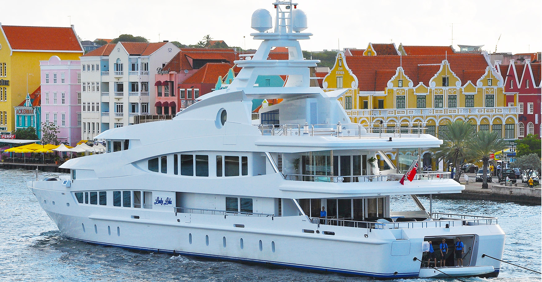 curacao yacht